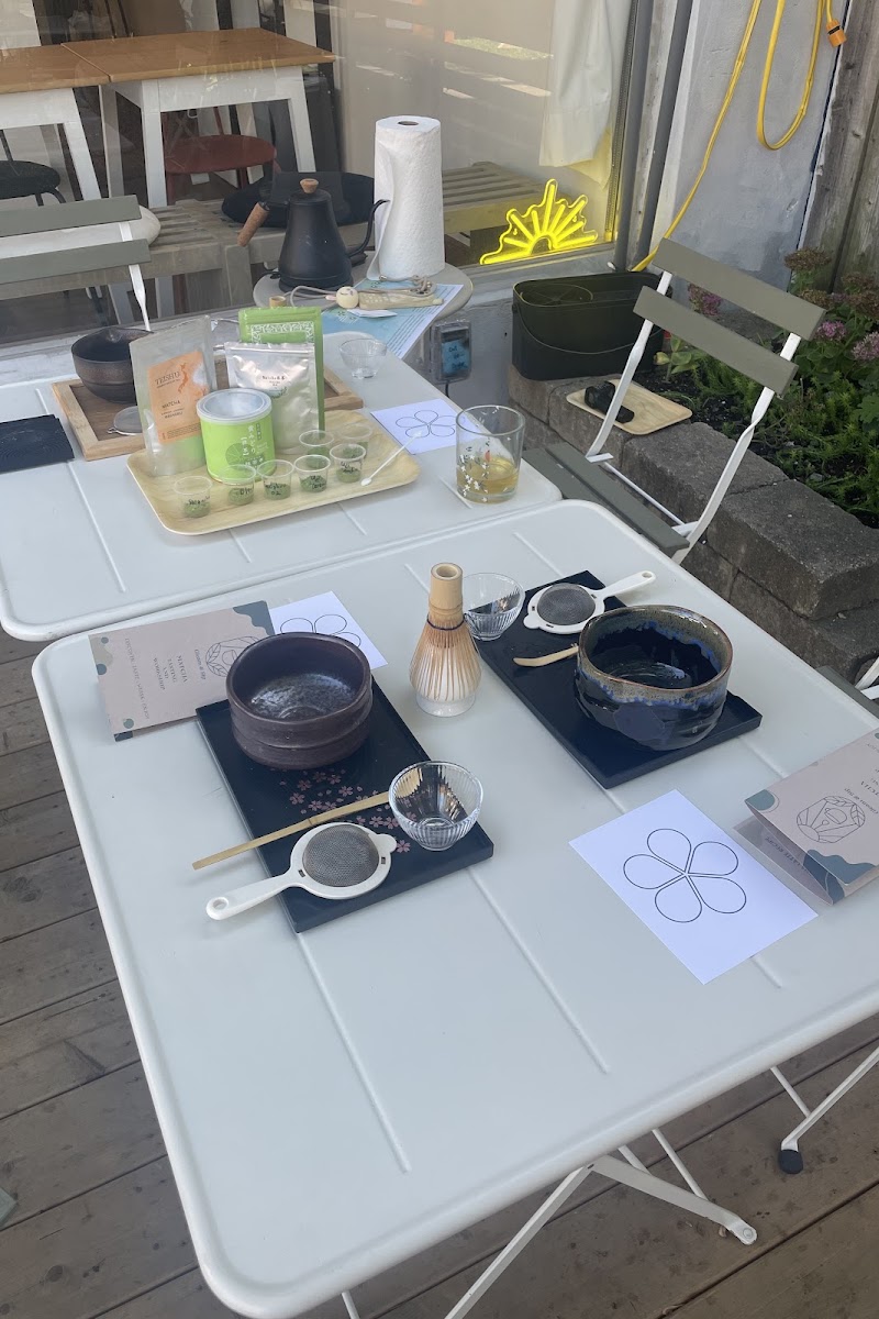 Patio matcha workshop setup photographed at Gleam & Sip by Google reviewer Chris Lepage